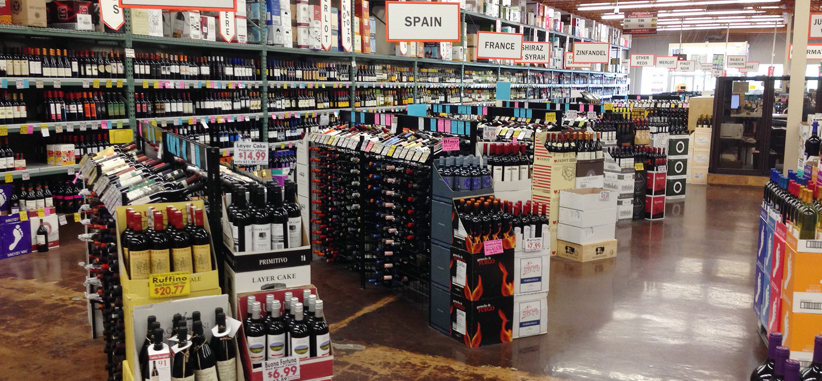 Pascales Liquor Square